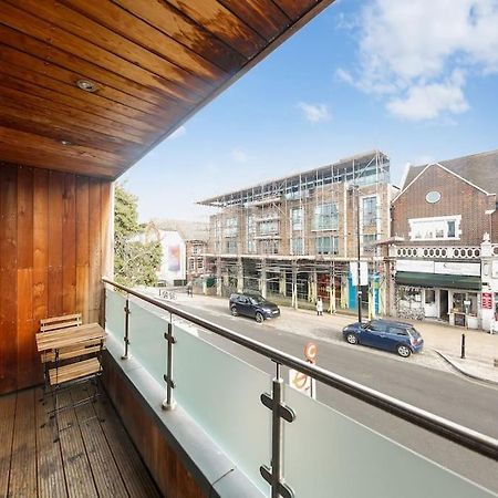 Pleasing 2Bed Flat 10Min To Wimbledon Tennis Court Londra Dış mekan fotoğraf