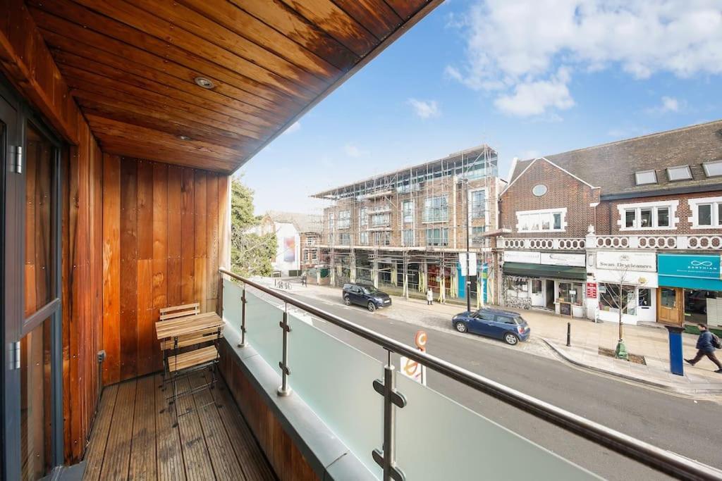 Pleasing 2Bed Flat 10Min To Wimbledon Tennis Court Londra Dış mekan fotoğraf