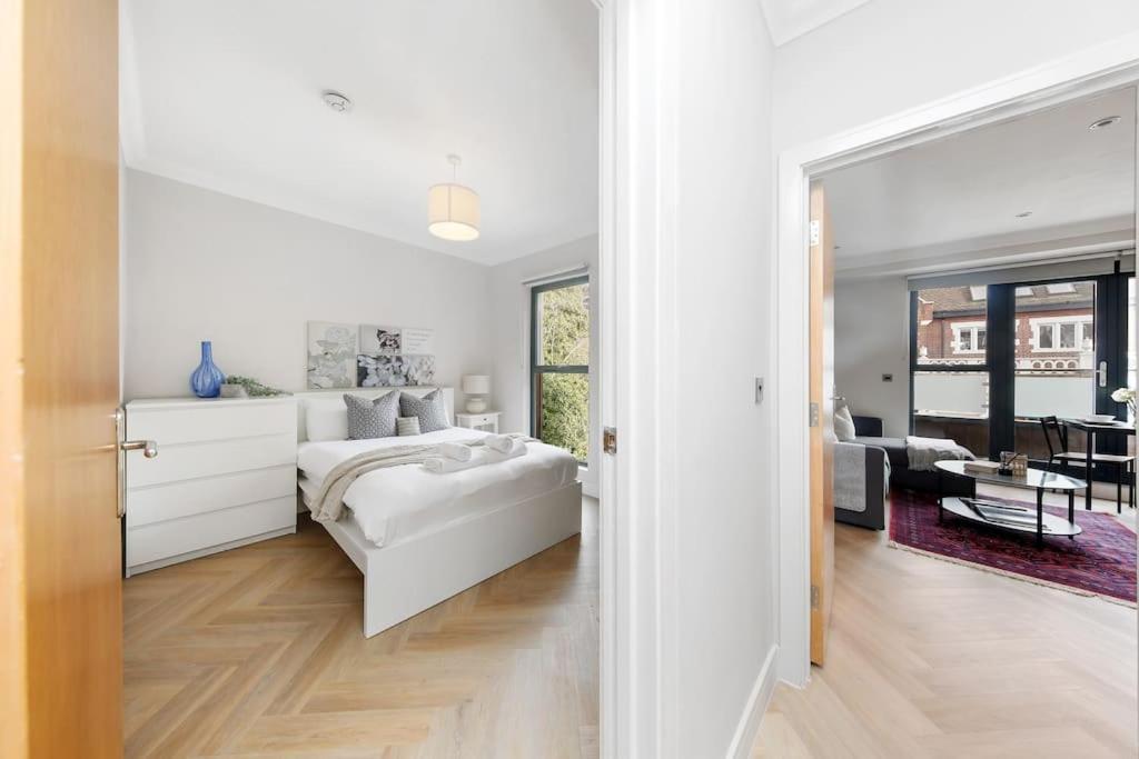 Pleasing 2Bed Flat 10Min To Wimbledon Tennis Court Londra Dış mekan fotoğraf
